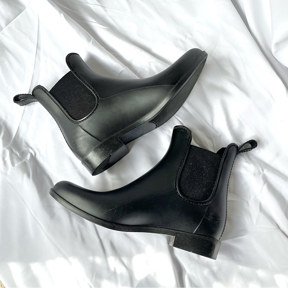 Black Chelsea Style Rain Boot - Picture 3 of 4